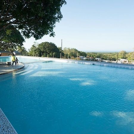 Lohas Airport Hotel Laguindingan Экстерьер фото