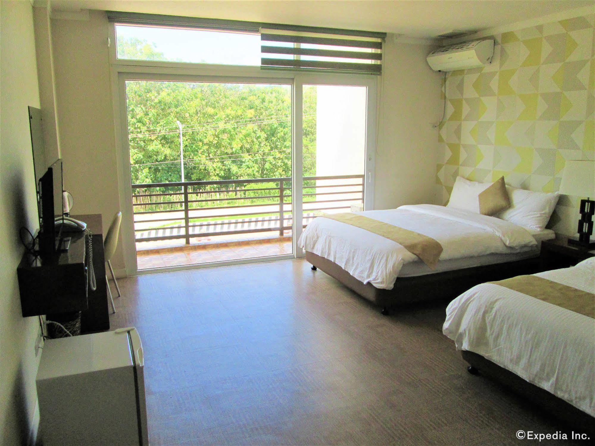 Lohas Airport Hotel Laguindingan Экстерьер фото