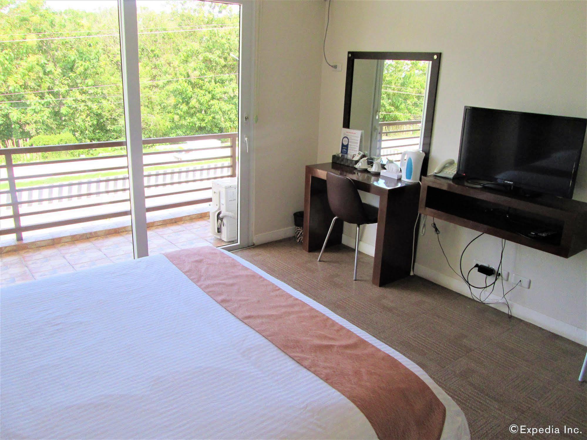 Lohas Airport Hotel Laguindingan Экстерьер фото